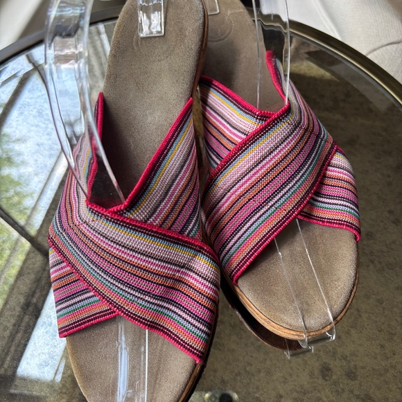 CHARLESTON SHOE CO Backless Atlantic Pink MULTISTRIPE Size 10 - Picture 1 of 5